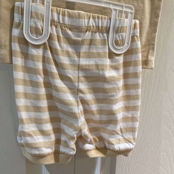 Disney Baby Winnie The Pooh Bee Infant 2 Pce Set T-Shirt Shorts Size 12-18 M - Picture 5 of 9